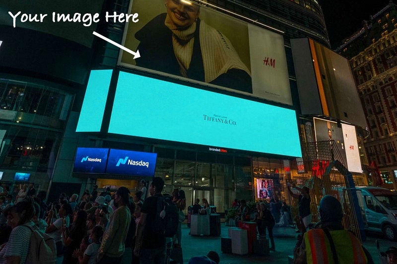 come acquistare un cartellone pubblicitario in times square - broadway plaza spettacolare