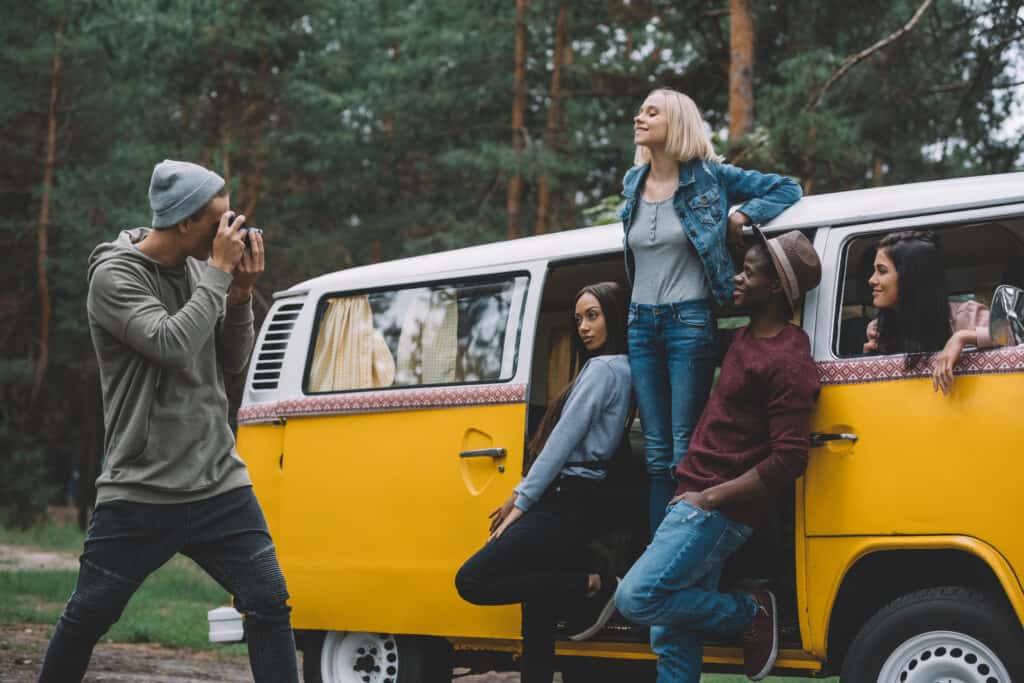 Erhalten Sie Reisehinweise mit Fotos