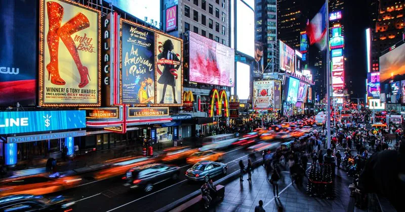 reclamă în times square