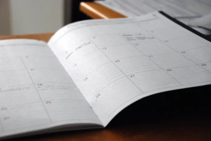 Ściągawka z najlepszymi praktykami skutecznego marketingu na Instagramie w 2022 roku 3 schedule time