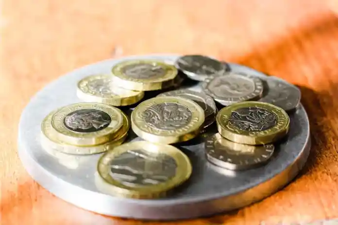 ما الذي تبحث عنه عند اختيار مستشار مالي في عام 2022 1 Budgeting