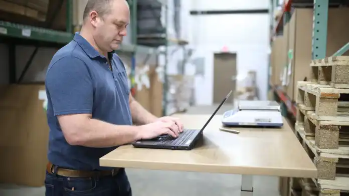 Ce este centrul de distribuție și rolul său în comerțul electronic 2 Technologies