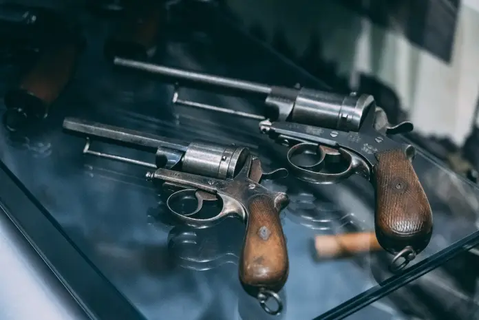 什麼是shopify?它如何在 2022 年幫助全球電子商務 6 firearms