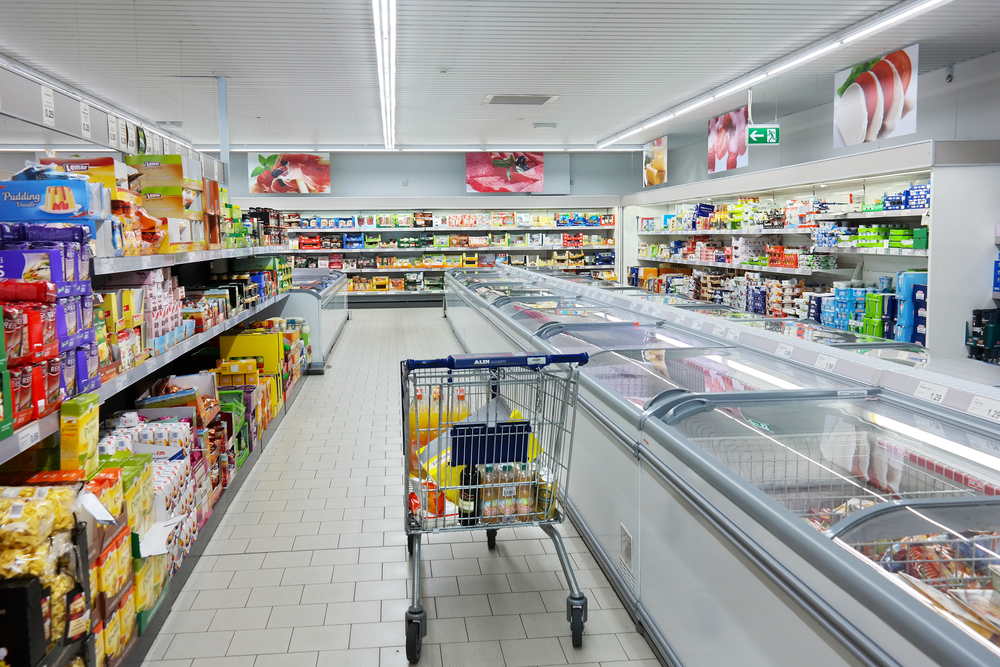 自社ブランドの食品小売メーカー