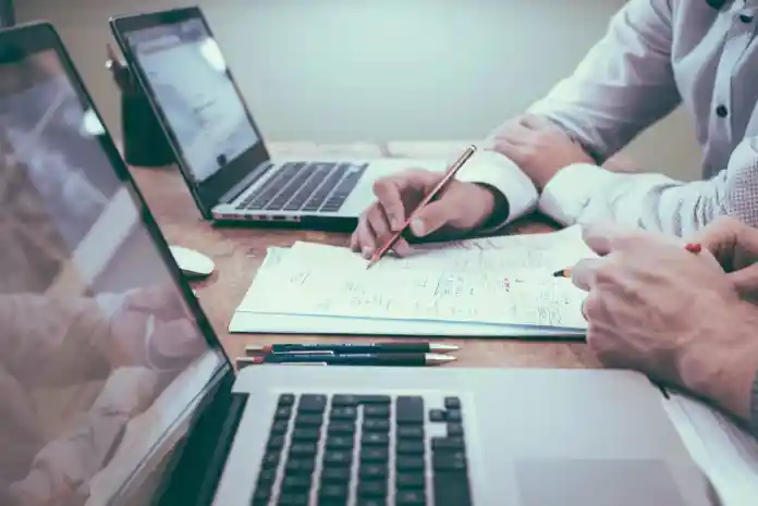 Apa itu pajak penjualan? Tips mengelola pajak ecommerce di tahun 2023 1 expert