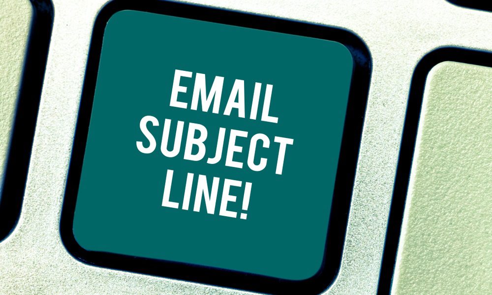 Linia de subiect eficientă a e-mailului Overstock.com