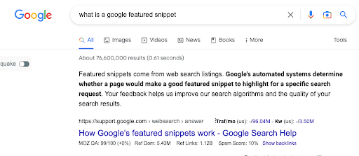 SERP での Google 強調スニペットの例