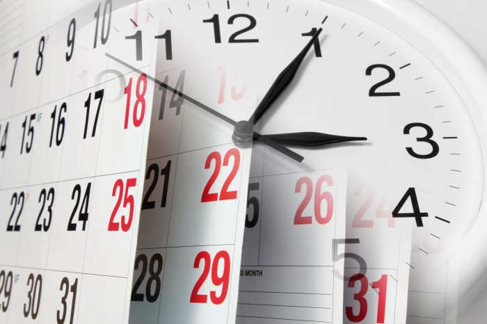 Pagini calendaristice și ceas