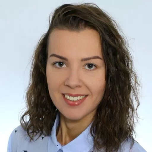Natalia Brzezinska, PhotoAiD'de Pazarlama ve Sosyal Yardım Müdürü. Dijital pazarlama trendleri: Sesli arama.