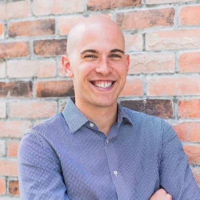 Mitchell Slater, Slater Strategies'in CEO'su. Dijital pazarlama trendleri: Sesli sosyal platformlar.