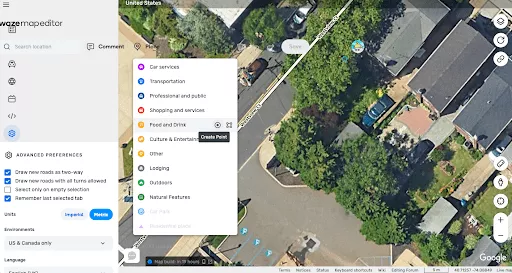 Capture d'écran de l'interface lors de l'ajout d'une fiche d'entreprise Waze dans l'éditeur de carte.
