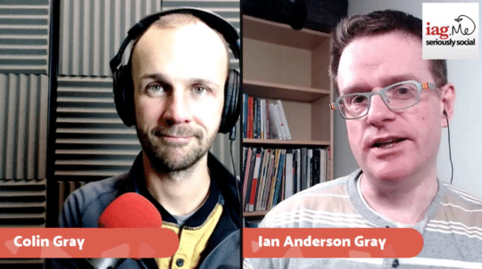 Colin Grey และ Ian Anderson Grey บน BeLive
