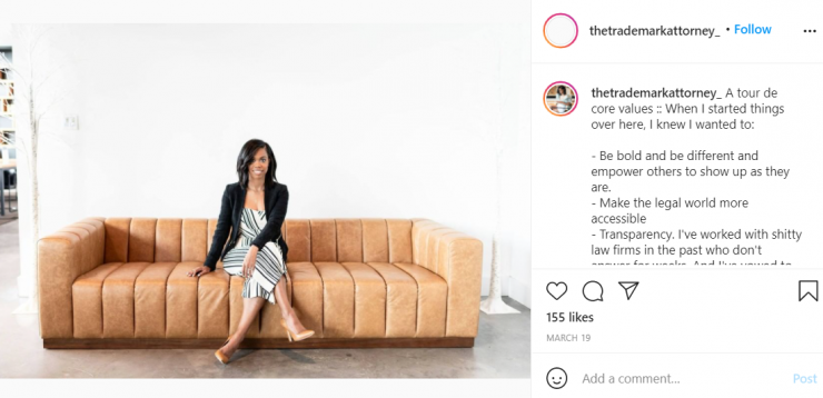 Keterangan senyum Michelle Murphy.