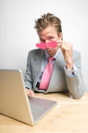 Kacamata Berwarna Mawar Man with Rose-Colored Glasses
