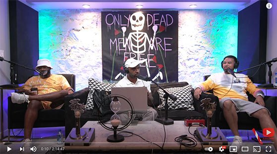convertir des podcasts en vidéos - RafflePress how to promote your podcast on youtube